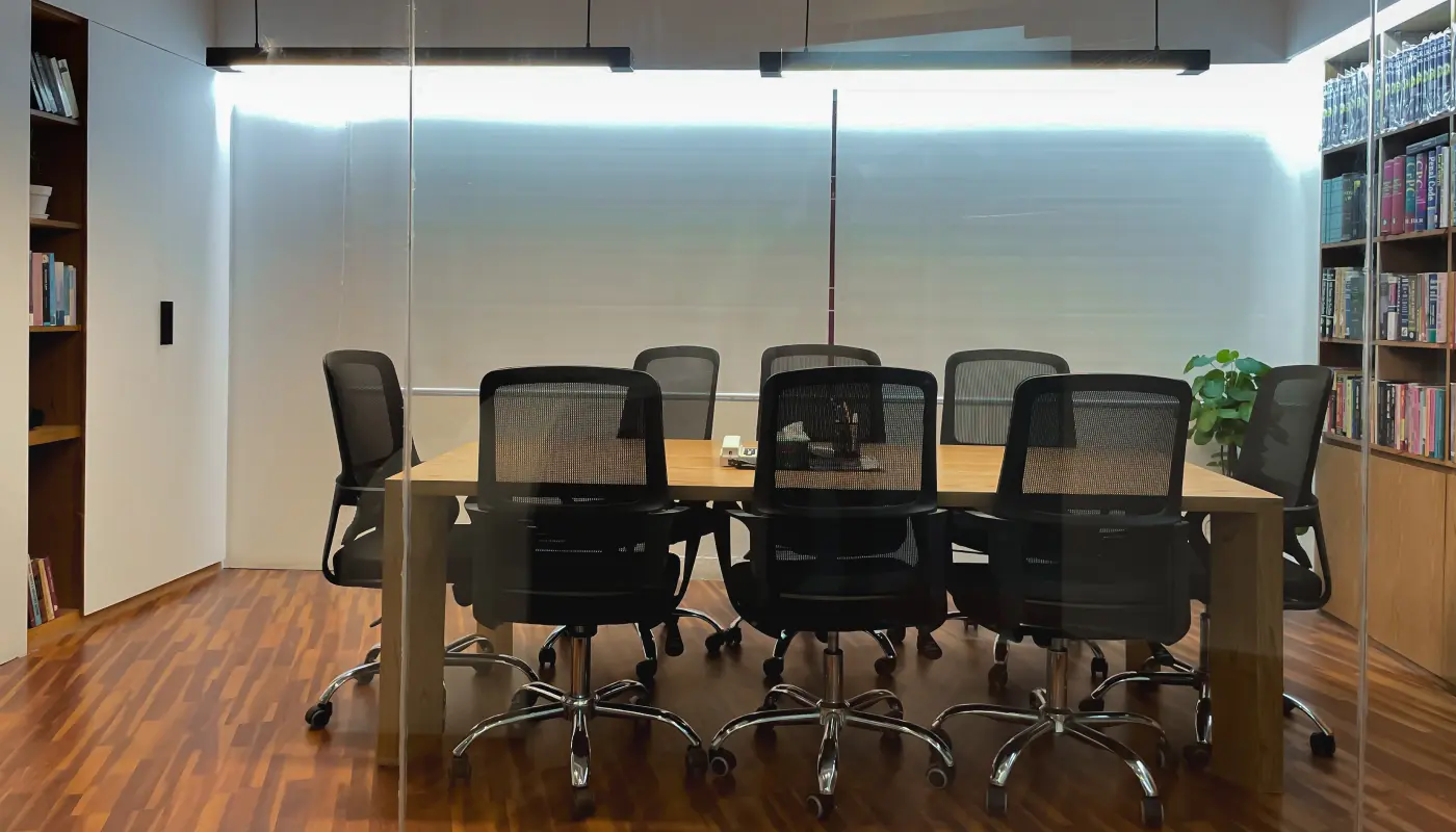 The boardroom at Avon Chambers